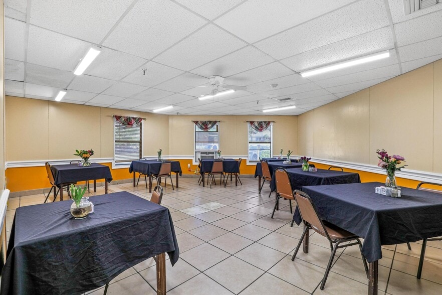 More Photos Of 2601 Tandy Ave, Fort Worth Assisted Living For Sale