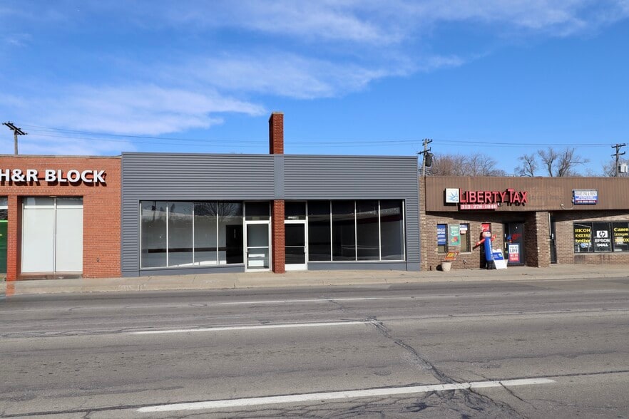 More Photos Of 23946-23948 Michigan Ave, Dearborn Storefront For Sale