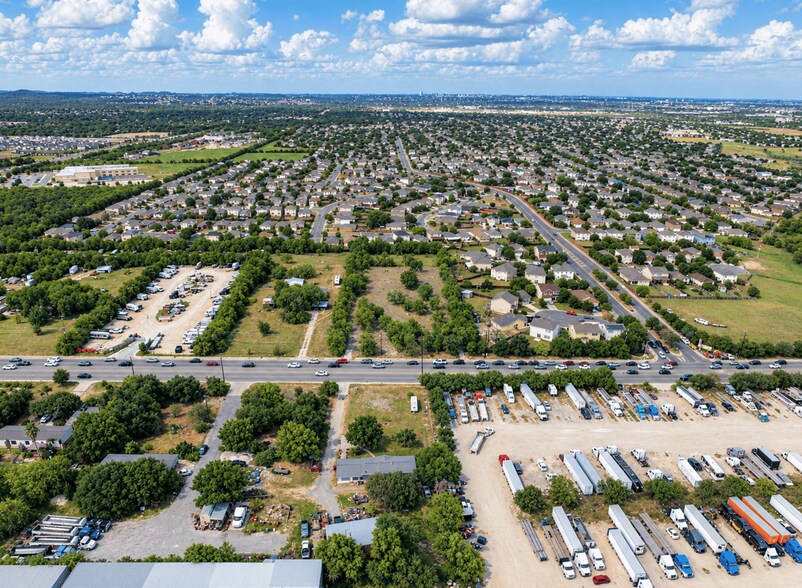 More Photos Of 11235 Shaenfield rd, San Antonio Land For Sale