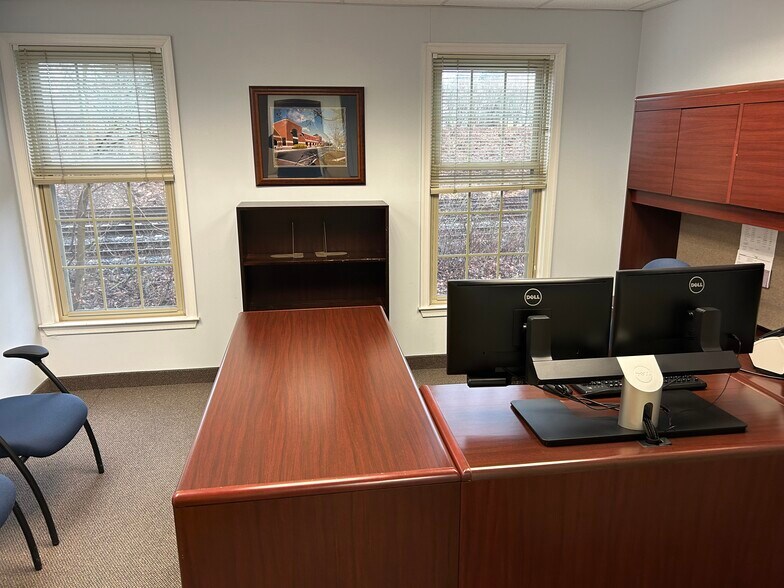 More Photos Of 1301 Lancaster Ave, Berwyn Office For Lease
