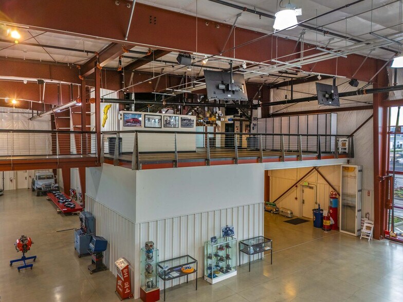 More Photos Of 1920 Garrett St, Enumclaw Industrial For Sale