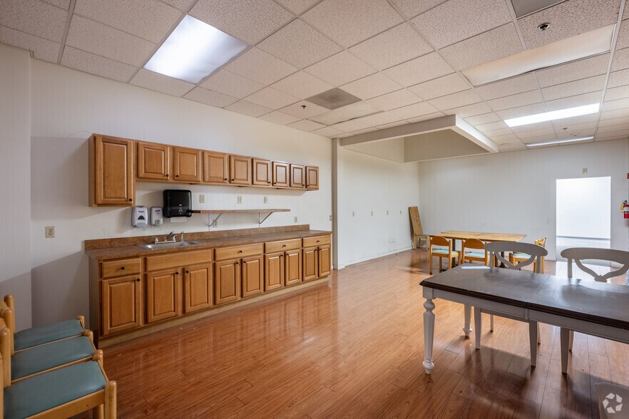 More Photos Of 620 Spring St, North Dighton Warehouse For Sale