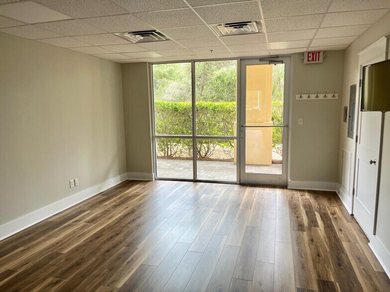 More Photos Of 1732 W County Highway 30, Santa Rosa Beach Office For Sale