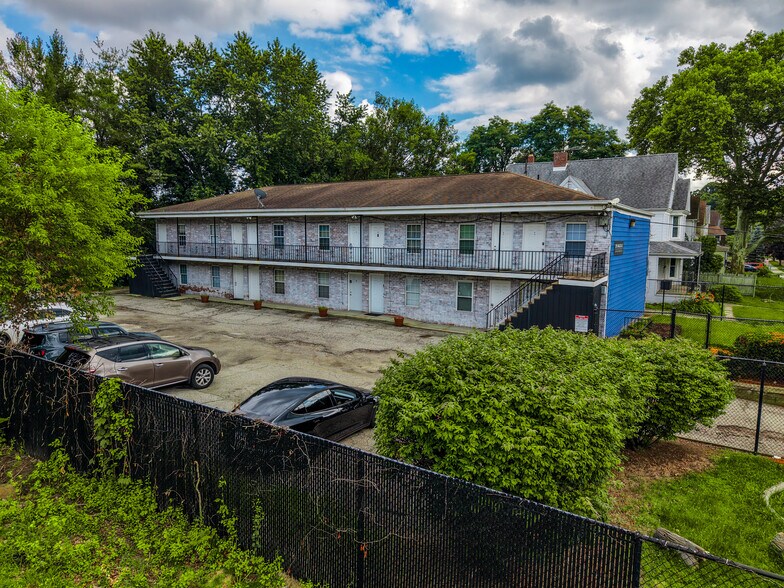 More Photos Of 25 Oakdale Ave, Akron Apartments For Sale