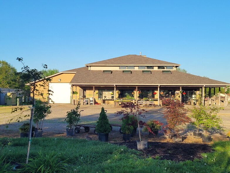 Primary Photo Of 2456 Millville Oxford Rd, Hamilton Garden Center For Sale