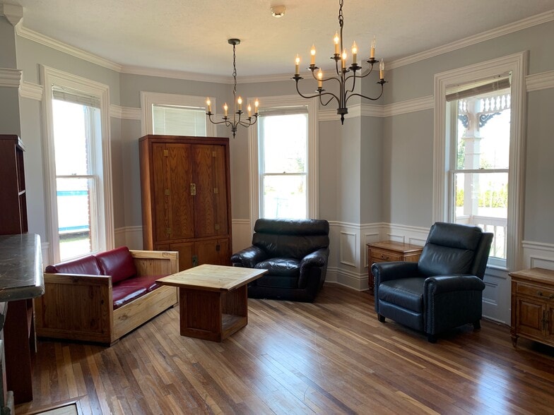 More Photos Of 4546 N Ridge Rd E, Geneva Assisted Living For Sale