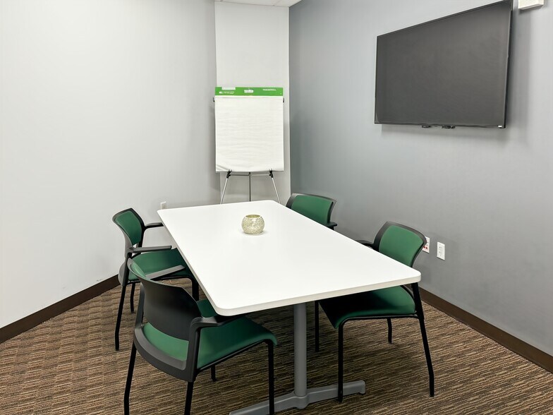 More Photos Of 7251 W Lake Mead Blvd, Las Vegas Coworking Space
