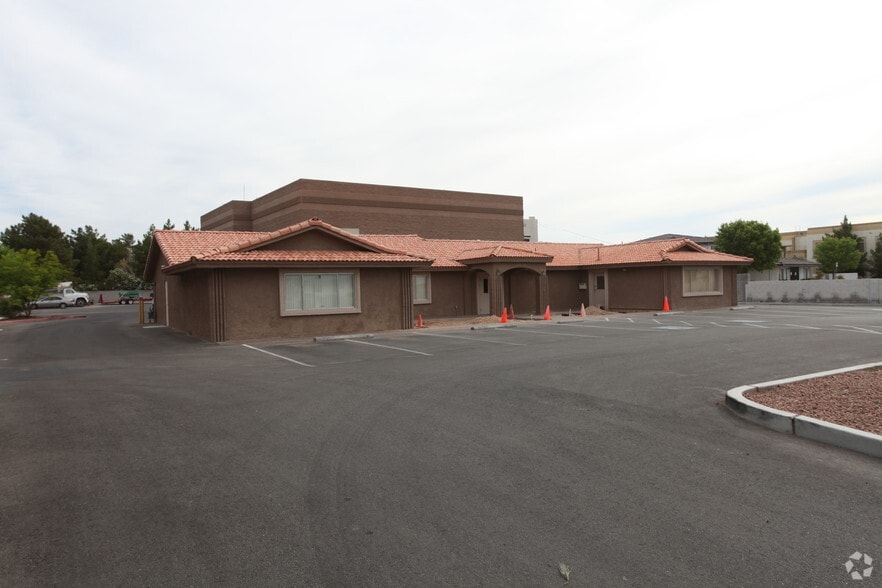 More Photos Of 3910 E Patrick Ln, Las Vegas Religious Facility For Sale