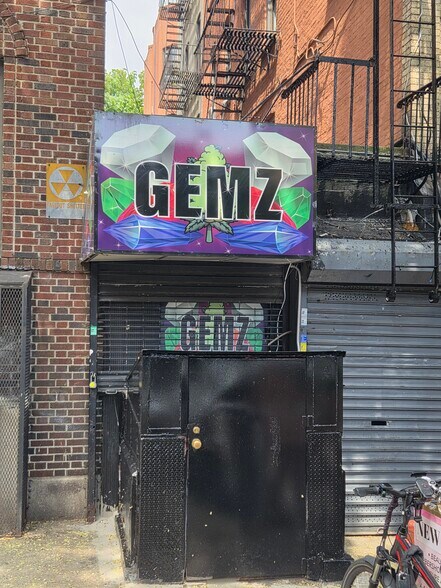 Primary Photo Of 501 W 167th St, New York Apartments For Lease