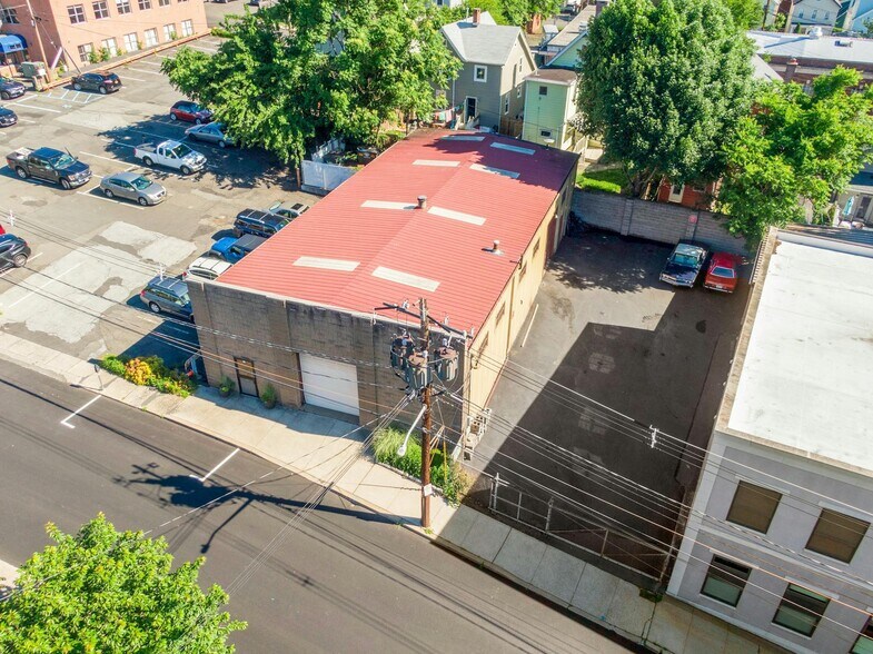 More Photos Of 50-52 Main st, Nyack Flex For Sale