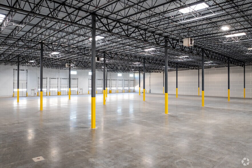 More Photos Of 7450 Clayton St, Denver Warehouse For Lease