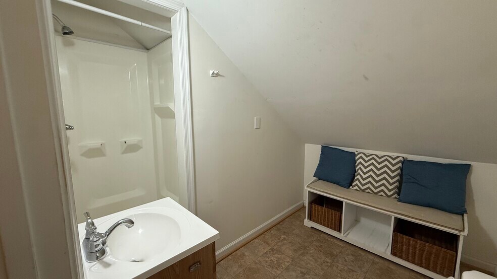 More Photos Of 5212 Astor Pl SE, Washington Assisted Living For Lease
