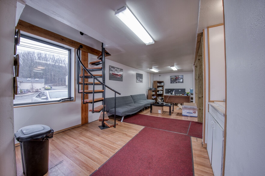 More Photos Of 1080 3rd Ave, North Versailles Warehouse For Sale