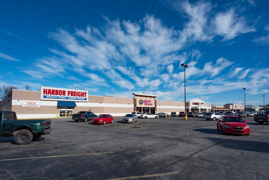 More Photos Of 104 Highway 72 W, Corinth Unknown For Lease