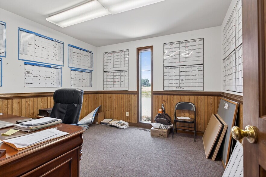 More Photos Of 102 Industrial Blvd, Toano Office For Sale