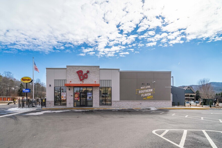 More Photos Of 387 S Main St, Hiawassee Fast Food For Sale
