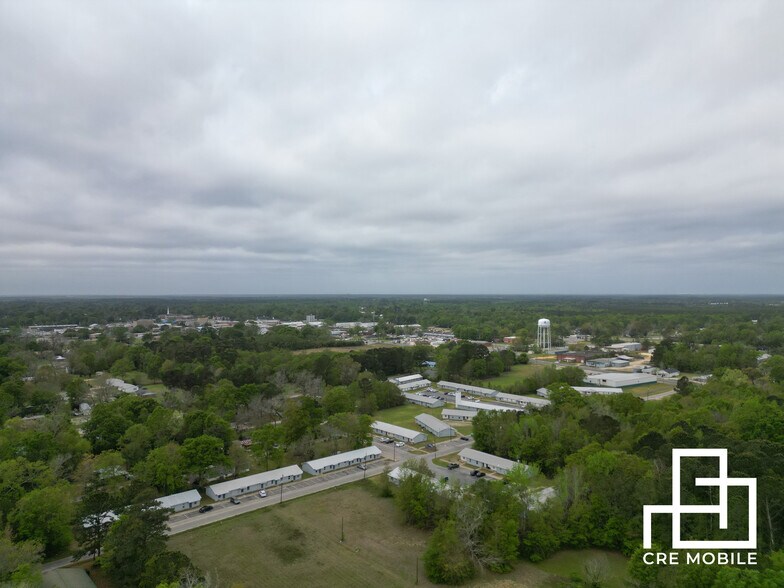 More Photos Of 156 Patterson St, Atmore Apartments For Sale
