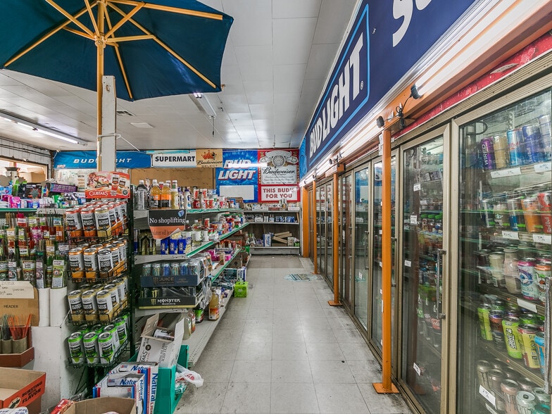 More Photos Of 601 N Key Blvd, Midwest City Convenience Store For Sale