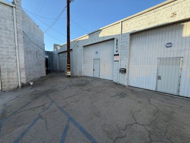 More Photos Of 2814 N San Fernando Blvd, Burbank Auto Repair For Lease
