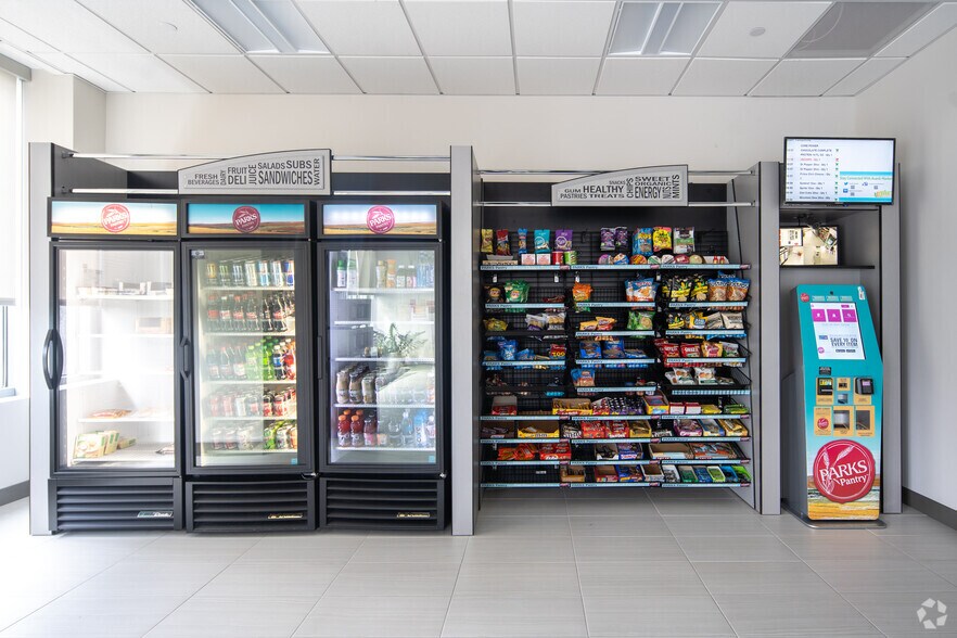 More Photos Of 6021 Connection Dr, Irving Unknown For Lease