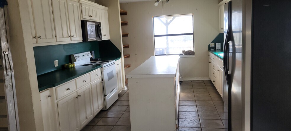 More Photos Of 766 County Road 4640, Winnsboro Specialty For Sale
