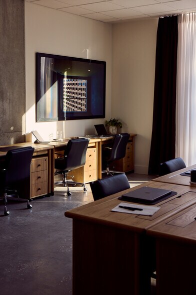 More Photos Of 1515 E Cesar Chavez St, Austin Coworking Space