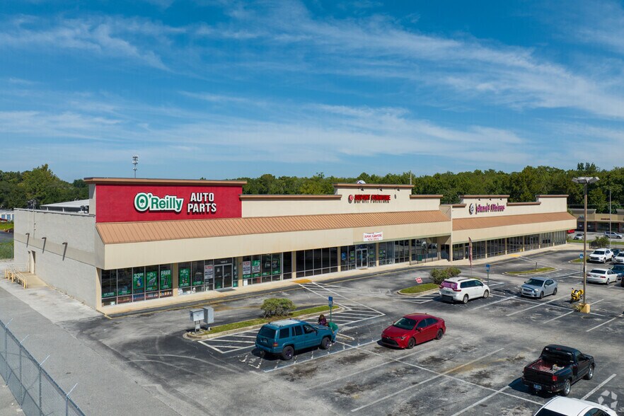 Primary Photo Of 1980 Wells Rd, Orange Park Freestanding For Lease