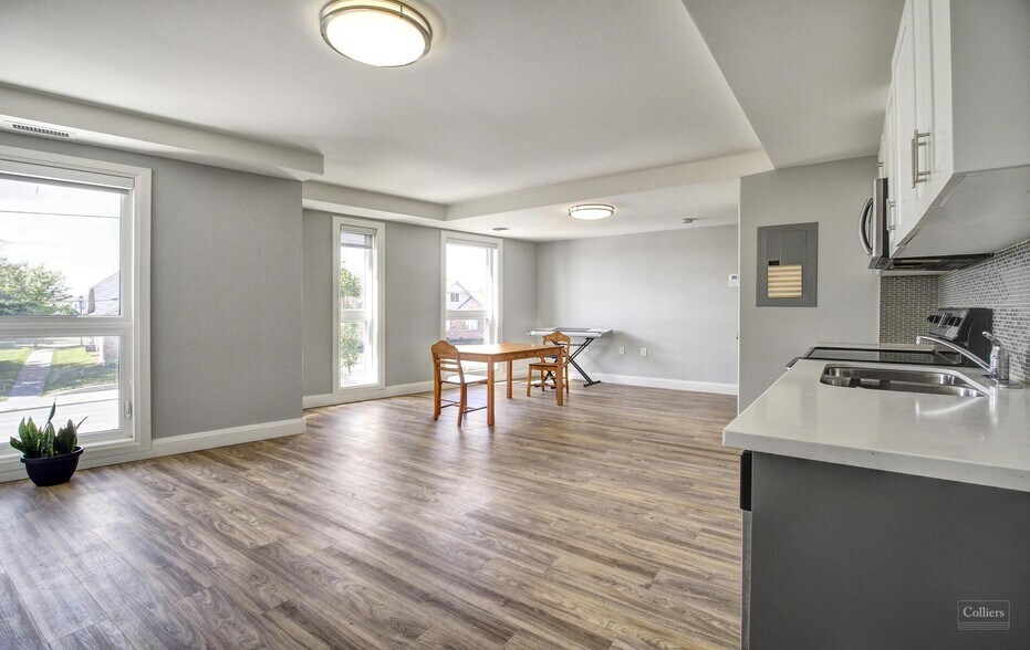 More Photos Of 1645 Simcoe St N, Oshawa Apartments For Sale