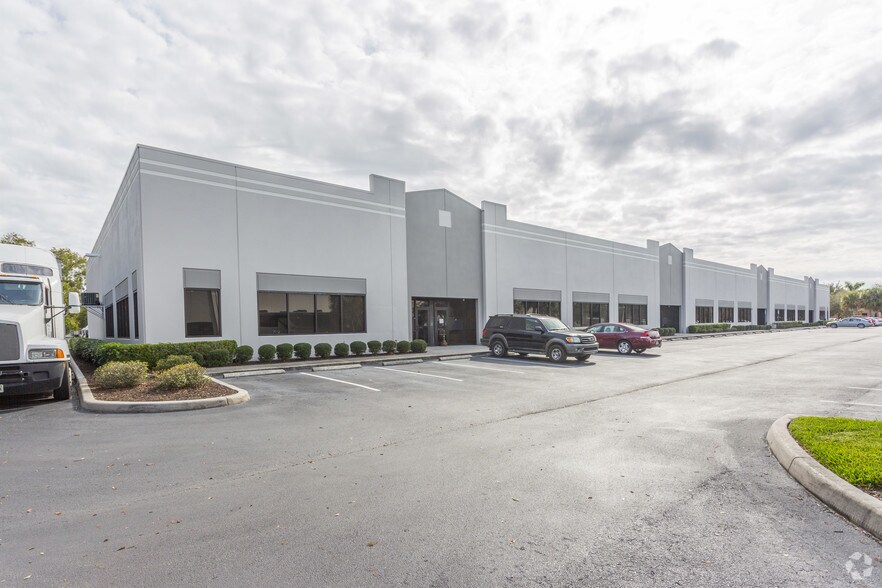 More Photos Of 71-79 Mid Cape Ter, Cape Coral Unknown For Lease