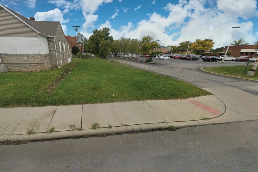 More Photos Of 243 Central, Columbus Land For Sale