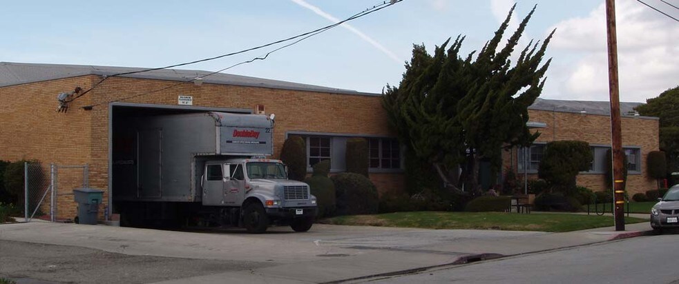 More Photos Of 340 Shaw Rd, South San Francisco Warehouse For Lease