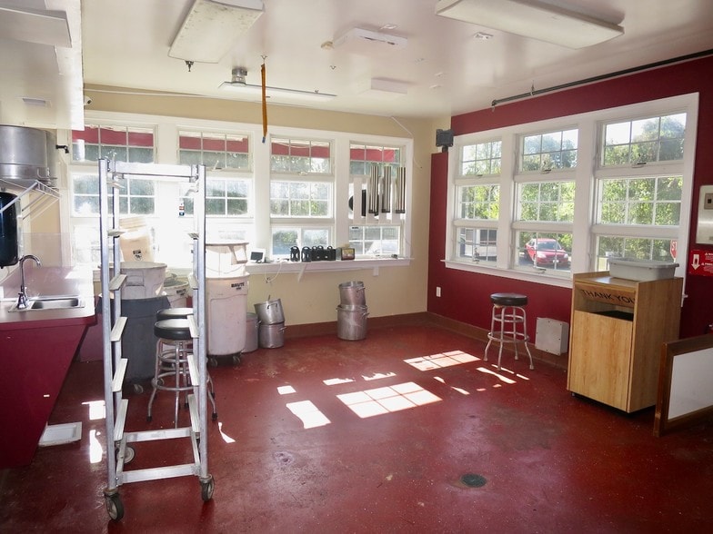 More Photos Of 2833 Baltimore Blvd, Finksburg Restaurant For Sale