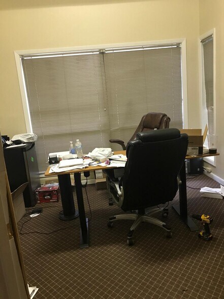 More Photos Of 3069 Amwiler Rd, Atlanta Medical For Lease