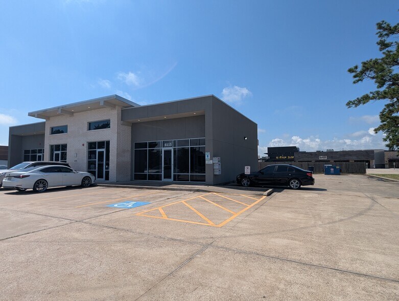 More Photos Of 6115 Muela Creek Dr, Beaumont Office For Lease