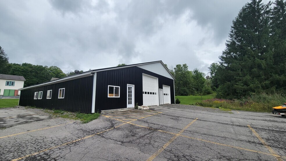 Primary Photo Of 2888 Oneida St, Sauquoit Office For Lease