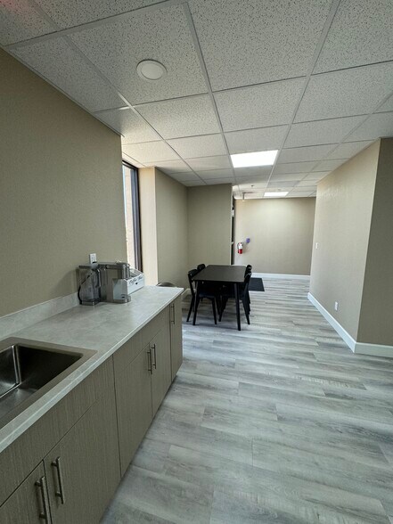 More Photos Of 4080 E Lake Mead Blvd, Las Vegas Coworking Space