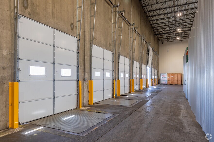 More Photos Of 2470 Airport Blvd, Aurora Distribution For Lease