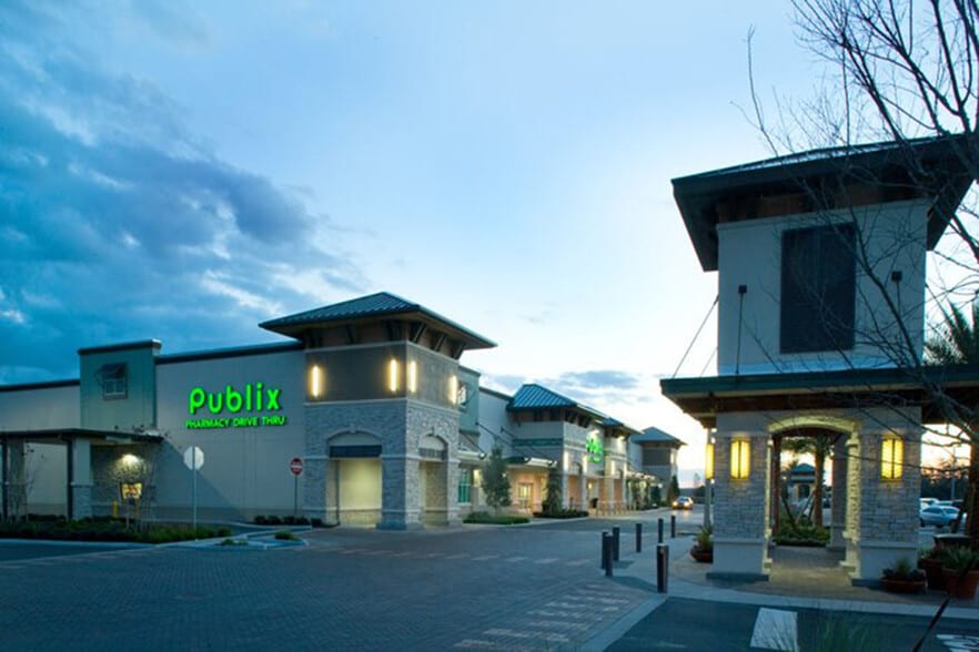 Primary Photo Of 7790 Winter Garden Vineland Rd, Windermere Storefront For Lease