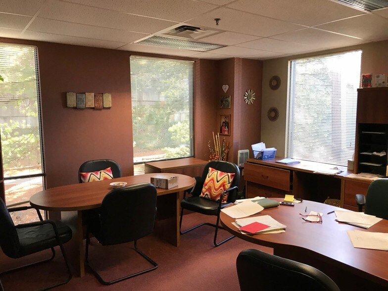 300 Laird St, Wilkes Barre, PA 18702 Office For Lease