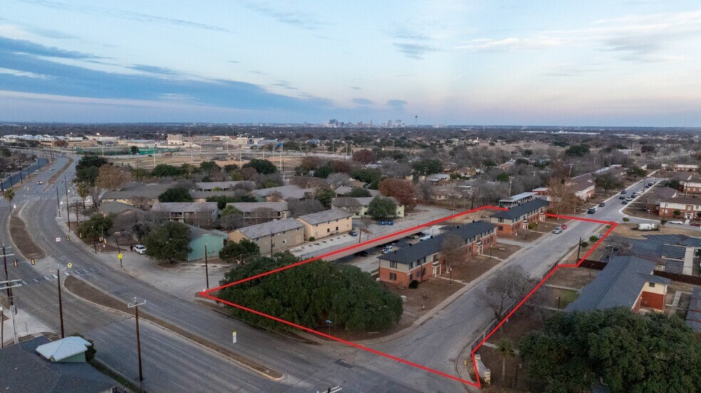 More Photos Of 309 Calgary Ave, San Antonio Multifamily For Sale