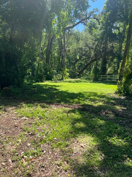 More Photos Of 1735 Timocuan Way, Longwood Apartments For Sale