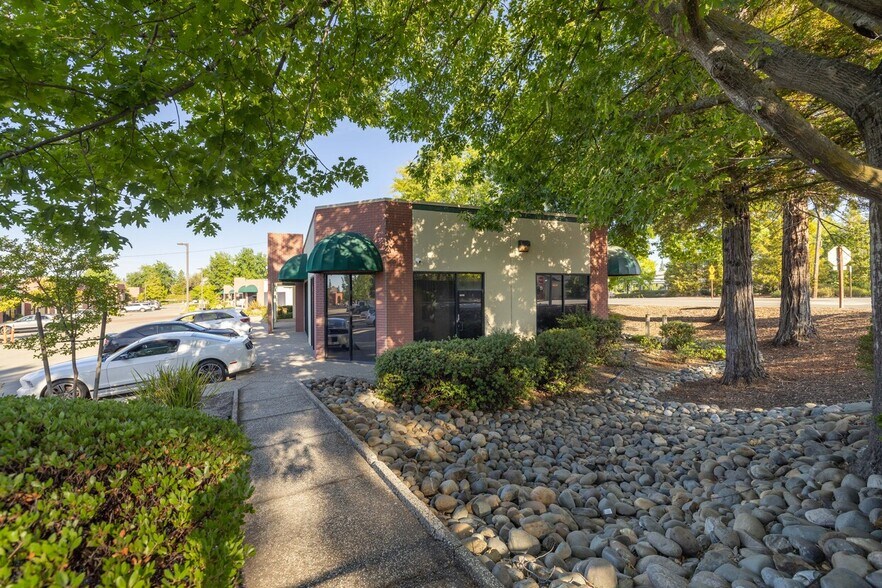 More Photos Of 8203 Sierra College Blvd, Roseville Office For Sale