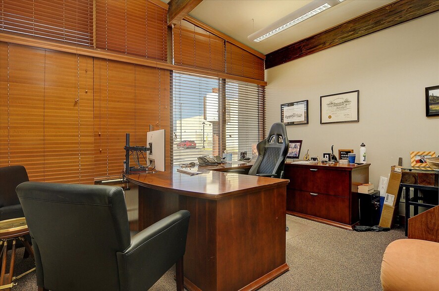 More Photos Of 130 W 2nd St, Salida Medical For Sale