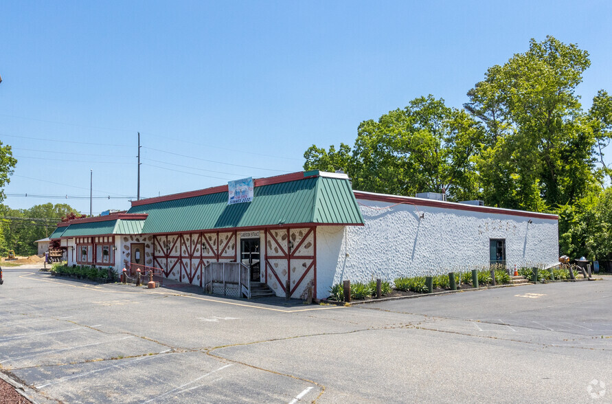 Primary Photo Of 140 Atlantic City Blvd, Bayville Bar For Sale