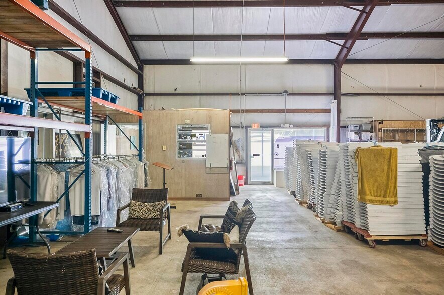 More Photos Of 2360 E Moody Blvd, Bunnell Industrial For Sale