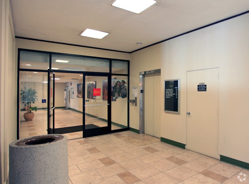 More Photos Of 13543-13545 Hawthorne Blvd, Hawthorne Loft Creative Space For Lease