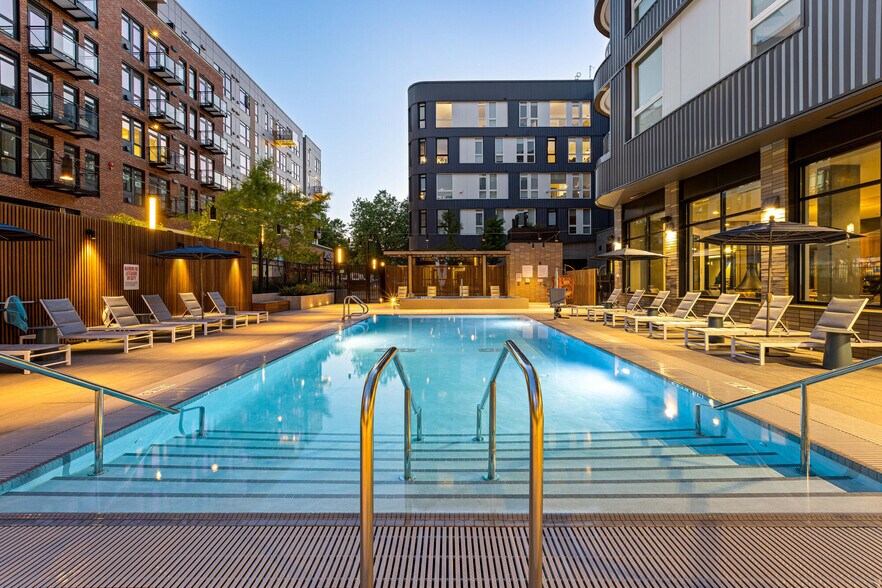 More Photos Of 17620 NE 69th Ct, Redmond Apartments For Lease