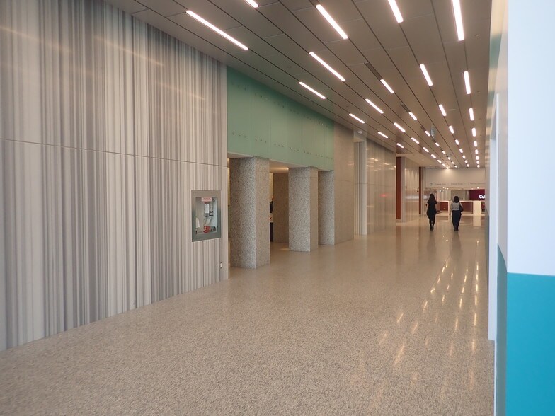 More Photos Of 160 Elgin St, Ottawa Office For Lease