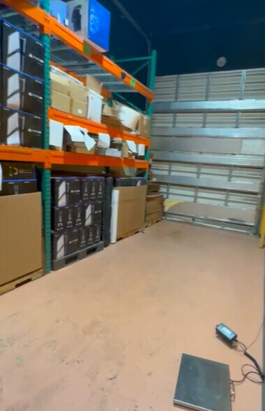More Photos Of 1845 NW 112th Ave, Miami Light Manufacturing For Sale