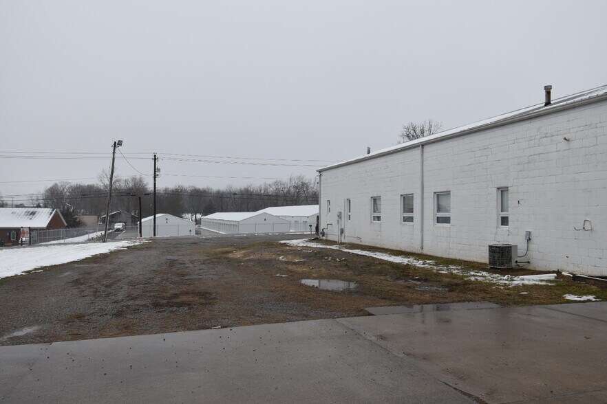 More Photos Of 660 David Ave, Danville Warehouse For Sale